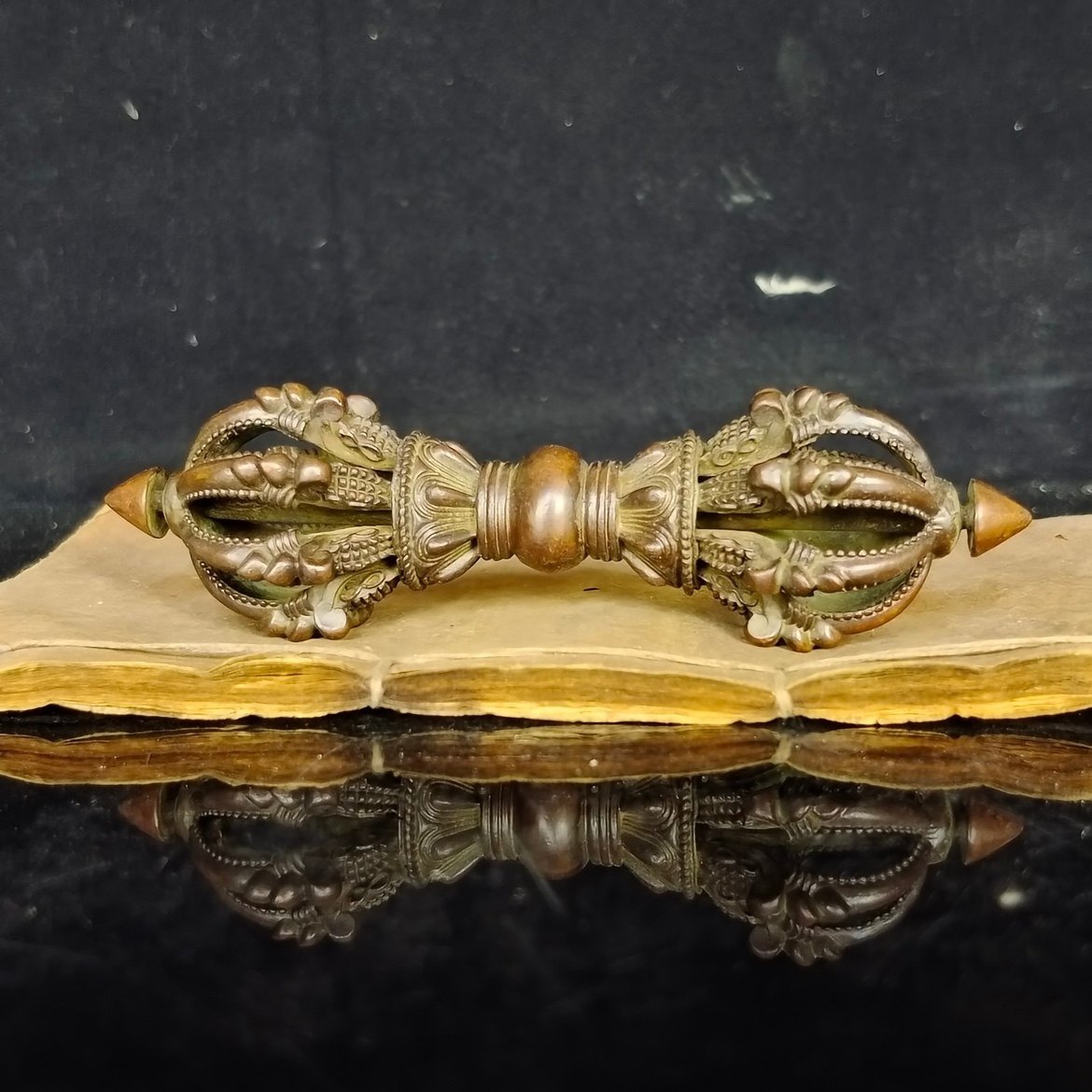 Collectible Vintage Tools - Alat Dharma Koleksi Antik Perunggu Gaya