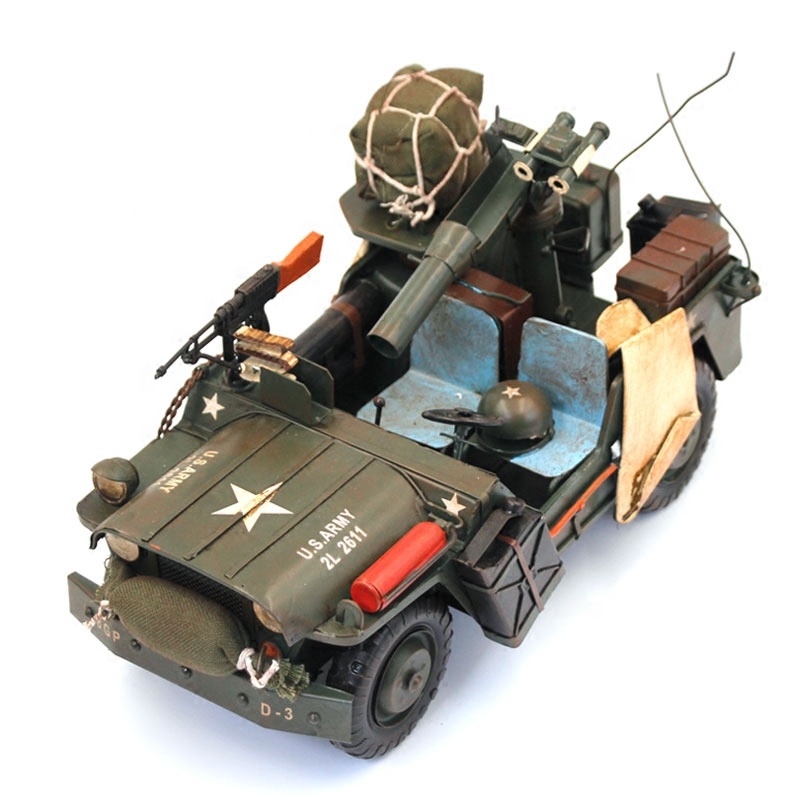 Collectible Vintage Tools - Model Kendaraan Militer Besi Buatan Tangan